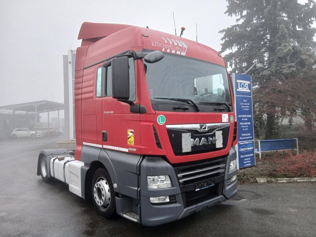 MAN TGX18.460 EURO 6 MEGA/lowdeck NEW TACHO RETARDER - Nyergesvontató: 3 kép. MAN TGX18.460 EURO 6 MEGA/lowdeck NEW TACHO RETARDER - Nyergesvontató: 3 kép.