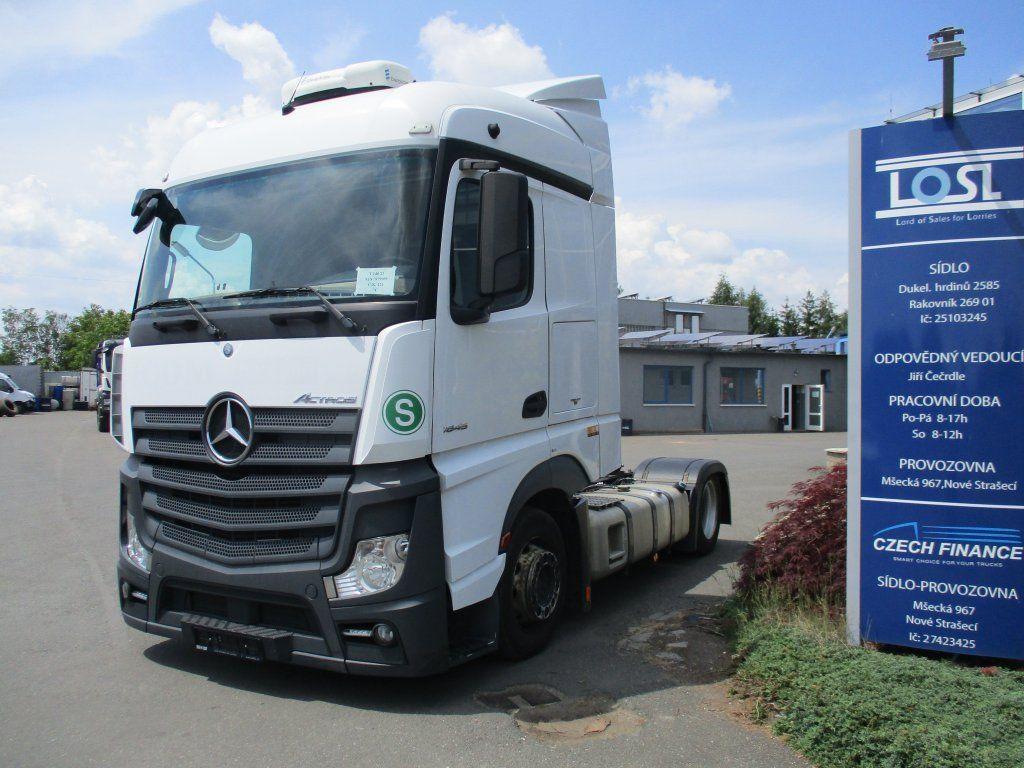 Nyergesvontató Mercedes-Benz 1845 Actros EURO 6 MEGA/lowdeck: 1 kép.