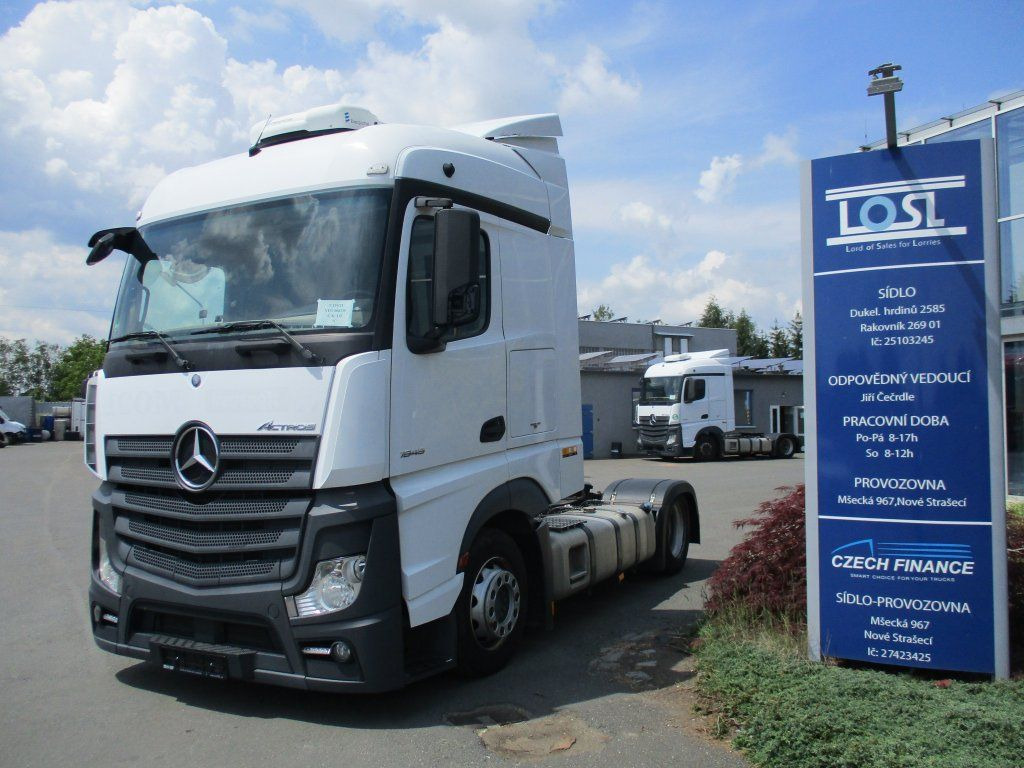 Mercedes-Benz 1845 Actros EURO 6 MEGA/lowdeck - Nyergesvontató: 1 kép. Mercedes-Benz 1845 Actros EURO 6 MEGA/lowdeck - Nyergesvontató: 1 kép.