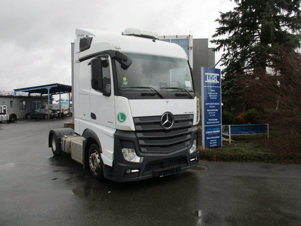 Mercedes-Benz 1845 Actros EURO 6 MEGA/lowdeck - Nyergesvontató: 2 kép. Mercedes-Benz 1845 Actros EURO 6 MEGA/lowdeck - Nyergesvontató: 2 kép.