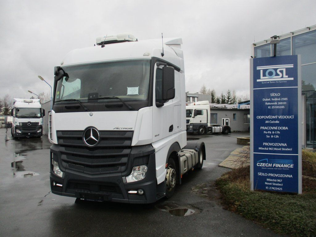 Mercedes-Benz 1845 Actros EURO 6 MEGA/lowdeck - Nyergesvontató: 1 kép. Mercedes-Benz 1845 Actros EURO 6 MEGA/lowdeck - Nyergesvontató: 1 kép.