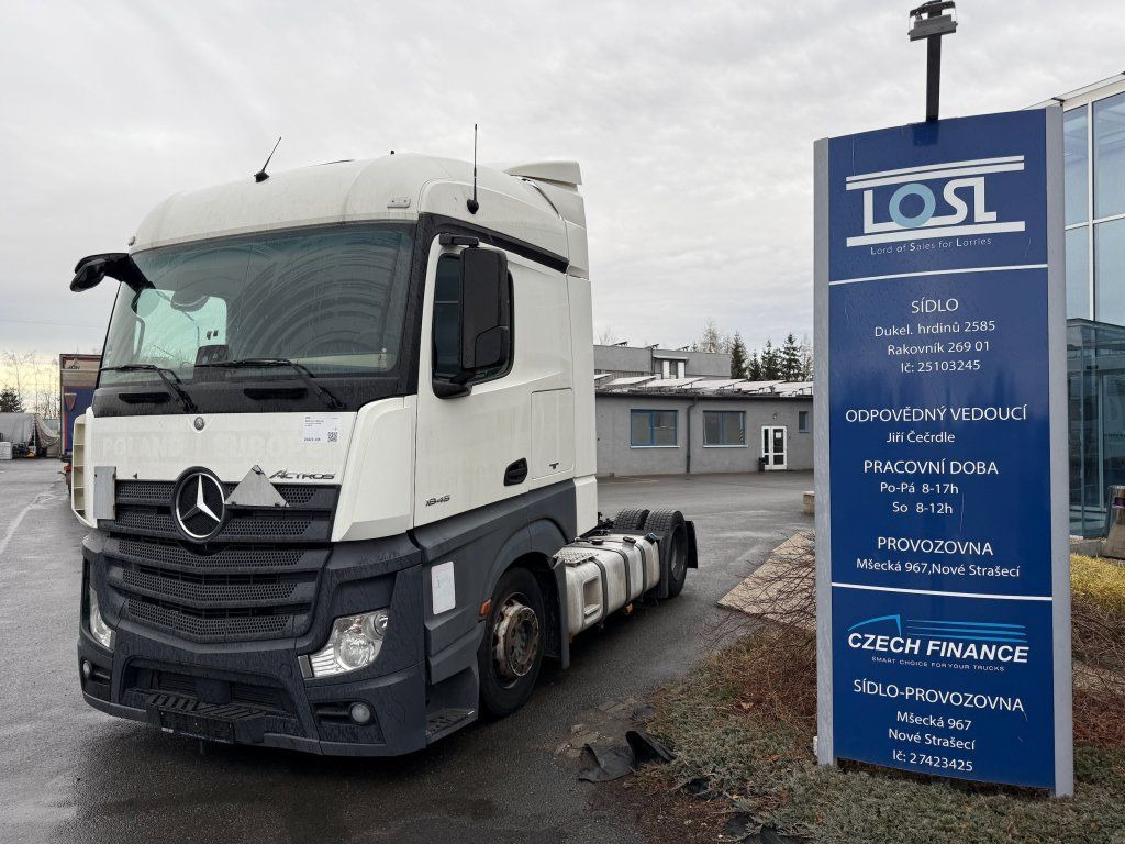 Mercedes-Benz 1845 Actros EURO 6 MEGA/lowdeck - Nyergesvontató: 1 kép. Mercedes-Benz 1845 Actros EURO 6 MEGA/lowdeck - Nyergesvontató: 1 kép.