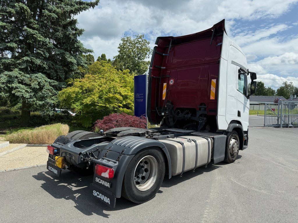 Scania R450 Euro 6 - Nyergesvontató: 5 kép. Scania R450 Euro 6 - Nyergesvontató: 5 kép.
