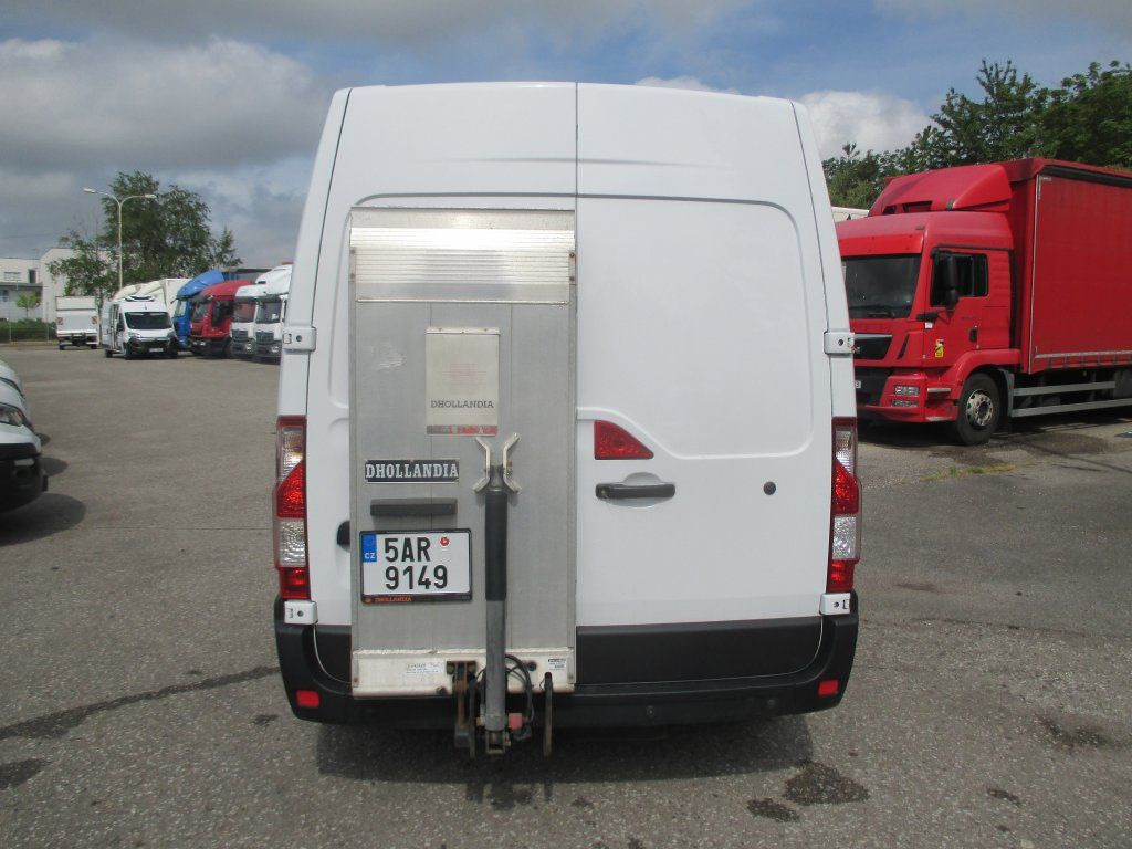 Opel Movano 2.3Cdti - Furgon: 4 kép. Opel Movano 2.3Cdti - Furgon: 4 kép.