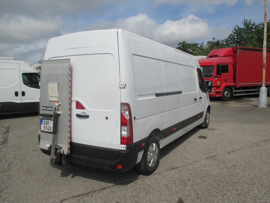 Opel Movano 2.3Cdti - Furgon: 5 kép. Opel Movano 2.3Cdti - Furgon: 5 kép.