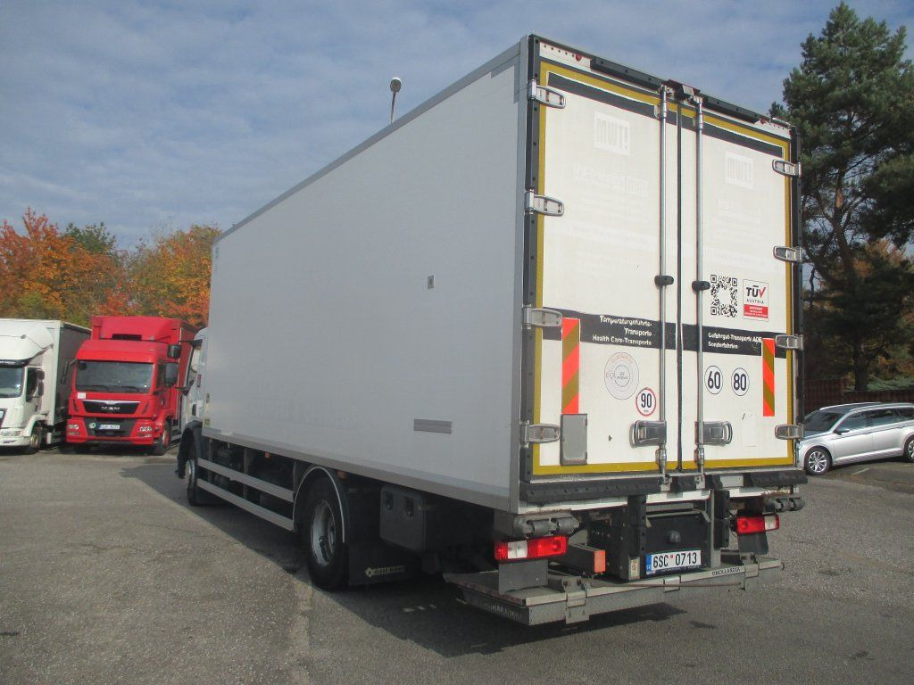 Hűtős teherautó Renault D18 320: 6 kép.