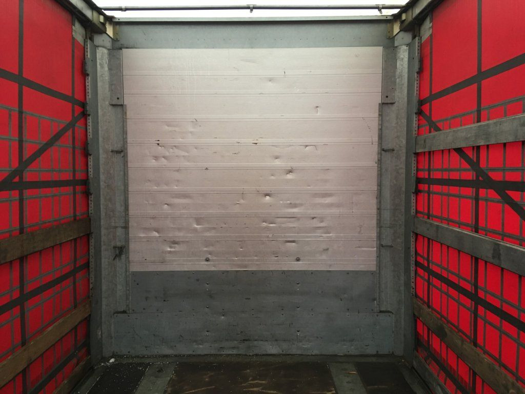 Schmitz Cargobull SCB*S3T standard/lifting roof/Hubdach 2,70-2,85m lízing Schmitz Cargobull SCB*S3T standard/lifting roof/Hubdach 2,70-2,85m: 11 kép. Schmitz Cargobull SCB*S3T standard/lifting roof/Hubdach 2,70-2,85m lízing Schmitz Cargobull SCB*S3T standard/lifting roof/Hubdach 2,70-2,85m: 11 kép.