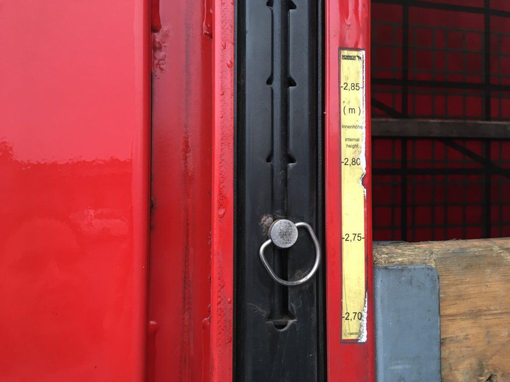 Schmitz Cargobull SCB*S3T standard/lifting roof/Hubdach 2,70-2,85m lízing Schmitz Cargobull SCB*S3T standard/lifting roof/Hubdach 2,70-2,85m: 16 kép. Schmitz Cargobull SCB*S3T standard/lifting roof/Hubdach 2,70-2,85m lízing Schmitz Cargobull SCB*S3T standard/lifting roof/Hubdach 2,70-2,85m: 16 kép.