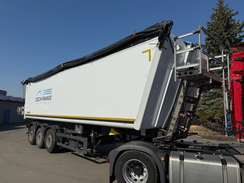 Schmitz Cargobull SKI 24 50 m3 - Félpótkocsi billenőplatós: 1 kép. Schmitz Cargobull SKI 24 50 m3 - Félpótkocsi billenőplatós: 1 kép.