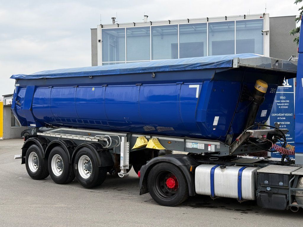 Schwarzmüller 25m3 THERMO - Félpótkocsi billenőplatós: 2 kép. Schwarzmüller 25m3 THERMO - Félpótkocsi billenőplatós: 2 kép.