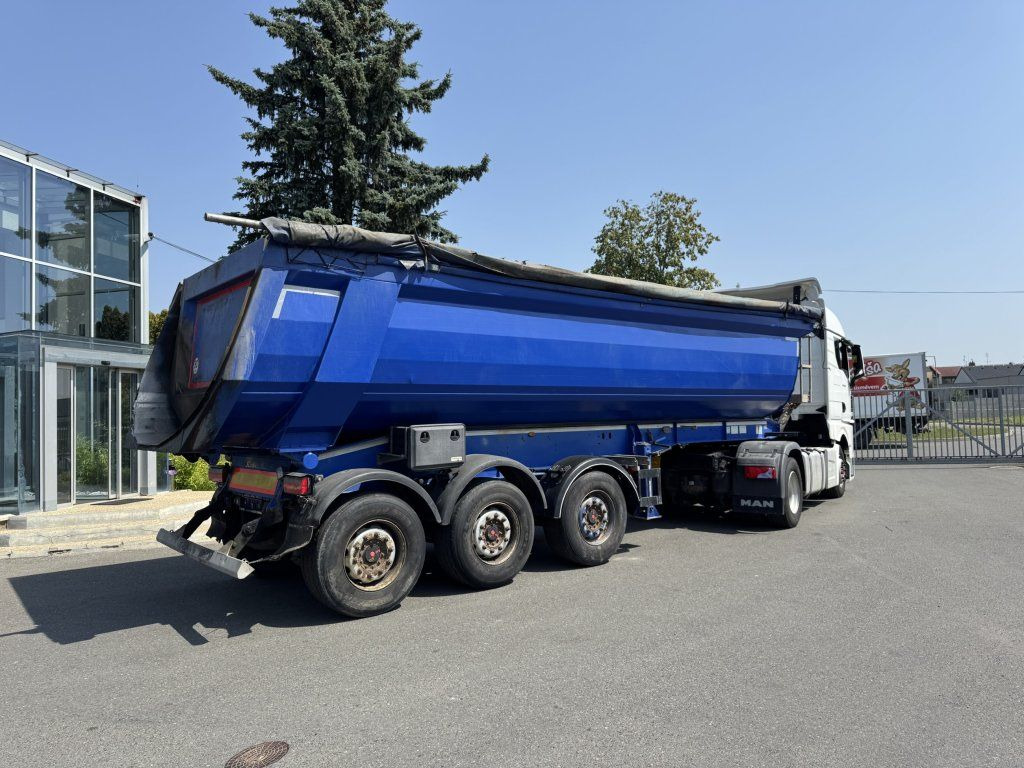 Schwarzmüller 27m3 - Félpótkocsi billenőplatós: 3 kép. Schwarzmüller 27m3 - Félpótkocsi billenőplatós: 3 kép.