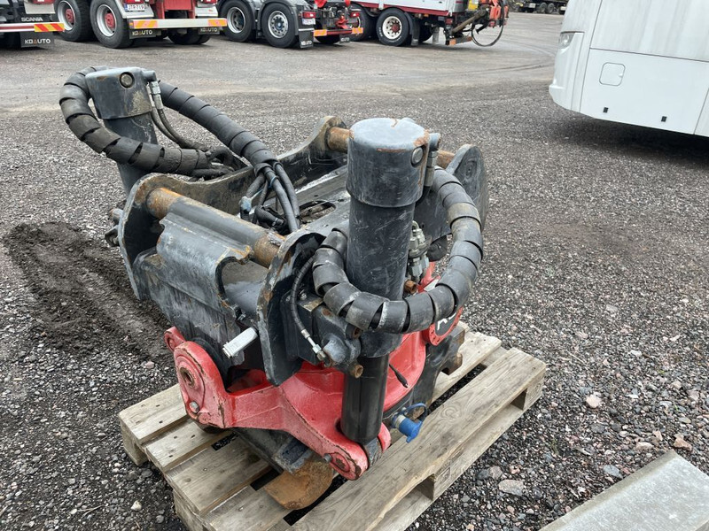 Adapterek - Építőipari gépek ROTOTILT R8: 1 kép.