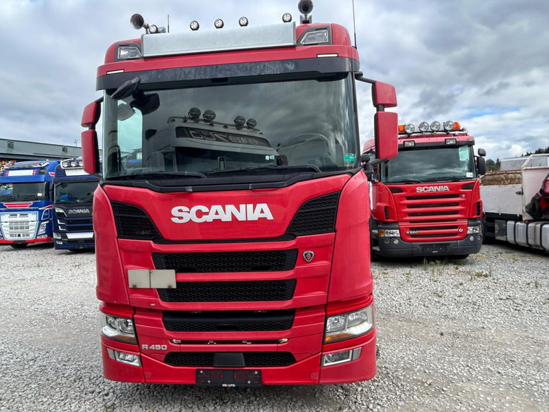 Scania R 450 | Palfinger PK 26002 | TULOSSA - Platós teherautó, Darus autó: 2 kép. Scania R 450 | Palfinger PK 26002 | TULOSSA - Platós teherautó, Darus autó: 2 kép.