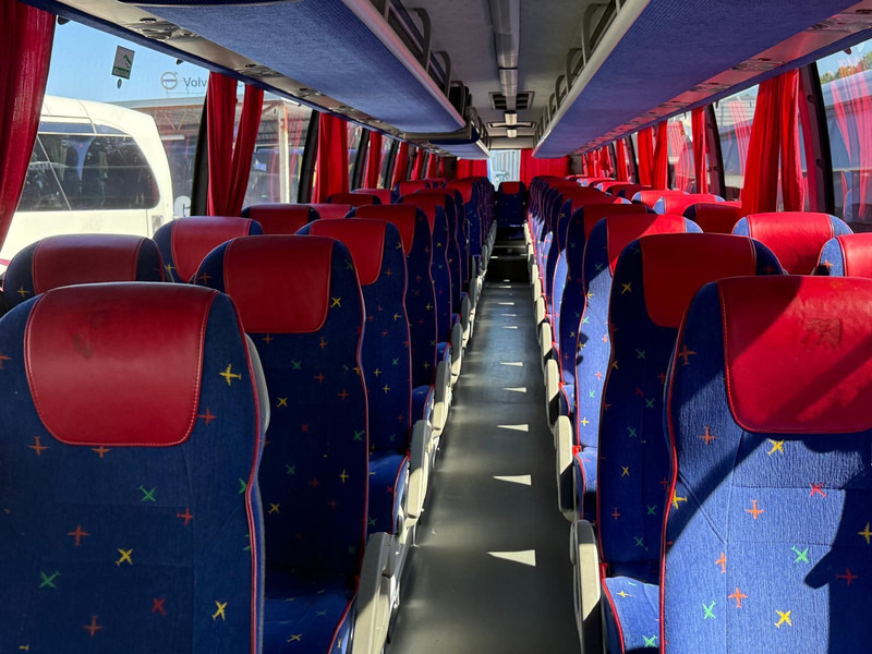 Volvo 9700 B8R | TULOSSA | 61 PAIKKAA - Távolsági busz: 3 kép. Volvo 9700 B8R | TULOSSA | 61 PAIKKAA - Távolsági busz: 3 kép.