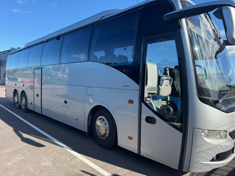 Volvo 9700 HD | 49 PAIKKAA | TULOSSA - Távolsági busz: 1 kép. Volvo 9700 HD | 49 PAIKKAA | TULOSSA - Távolsági busz: 1 kép.
