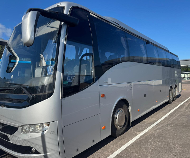 Volvo 9700 HD | 49 PAIKKAA | TULOSSA - Távolsági busz: 2 kép. Volvo 9700 HD | 49 PAIKKAA | TULOSSA - Távolsági busz: 2 kép.