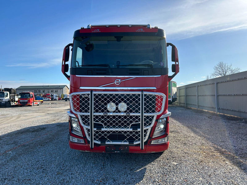 Volvo FH 500 8x4*4 KORP&SON 10000 + 10500 l / VACUUM Vacustar W1600R / PRESSURE Uraca KF716 - 350 l/min - 170 bar / TULOSSA - Szippantós autó: 3 kép. Volvo FH 500 8x4*4 KORP&SON 10000 + 10500 l / VACUUM Vacustar W1600R / PRESSURE Uraca KF716 - 350 l/min - 170 bar / TULOSSA - Szippantós autó: 3 kép.