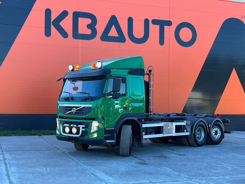 Volvo FM 450 | Hiab XR 17 ton | L=5300 mm - Horgos rakodó teherautó: 1 kép. Volvo FM 450 | Hiab XR 17 ton | L=5300 mm - Horgos rakodó teherautó: 1 kép.