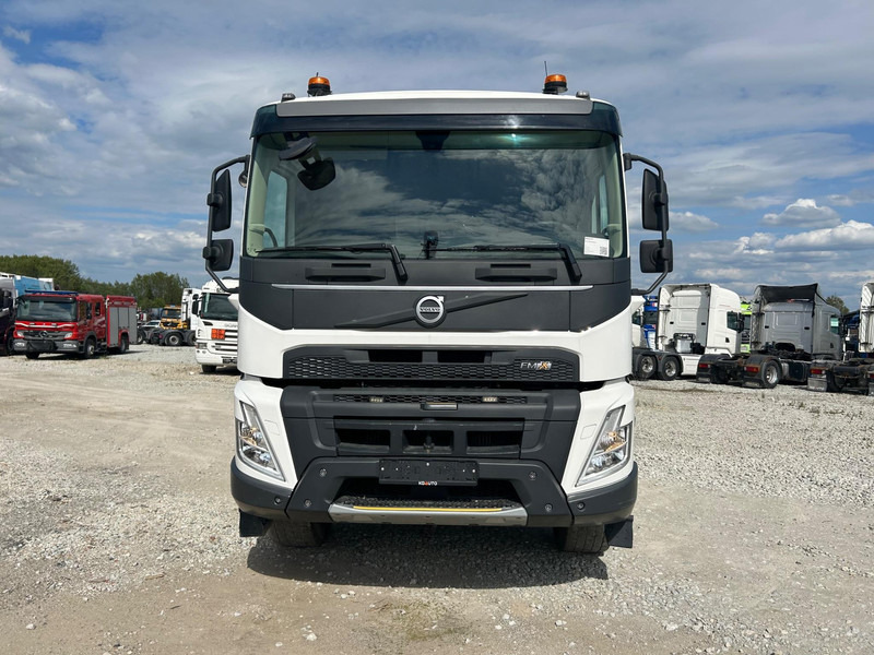 Volvo Volvo FMX 430 8x4*4 | 10 m3 | TULOSSA - Betonmixer: 2 kép. Volvo Volvo FMX 430 8x4*4 | 10 m3 | TULOSSA - Betonmixer: 2 kép.