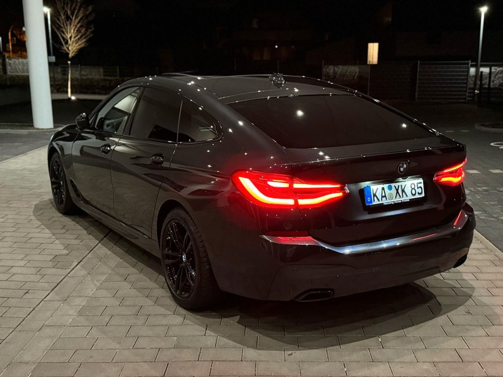 BMW 630d Gran Turismo xDrive M-Sport - Szedán: 2 kép. BMW 630d Gran Turismo xDrive M-Sport - Szedán: 2 kép.