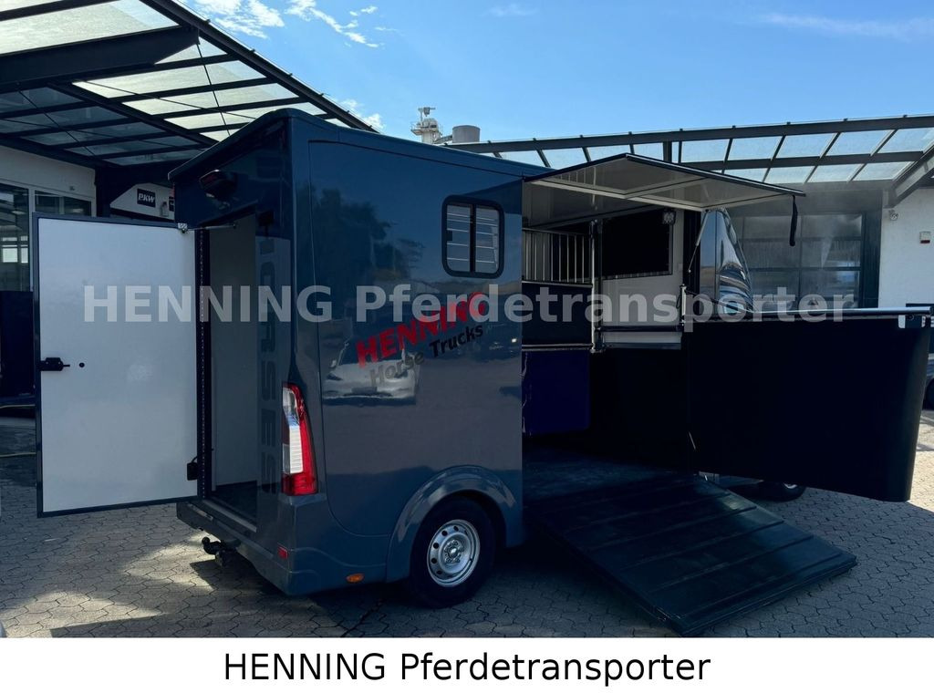 Opel Movano 3 - Sitzer *AUFBAU NEU* Opel Movano 3 - Sitzer *AUFBAU NEU* - Lószállító kamion: 3 kép. Opel Movano 3 - Sitzer *AUFBAU NEU* Opel Movano 3 - Sitzer *AUFBAU NEU* - Lószállító kamion: 3 kép.