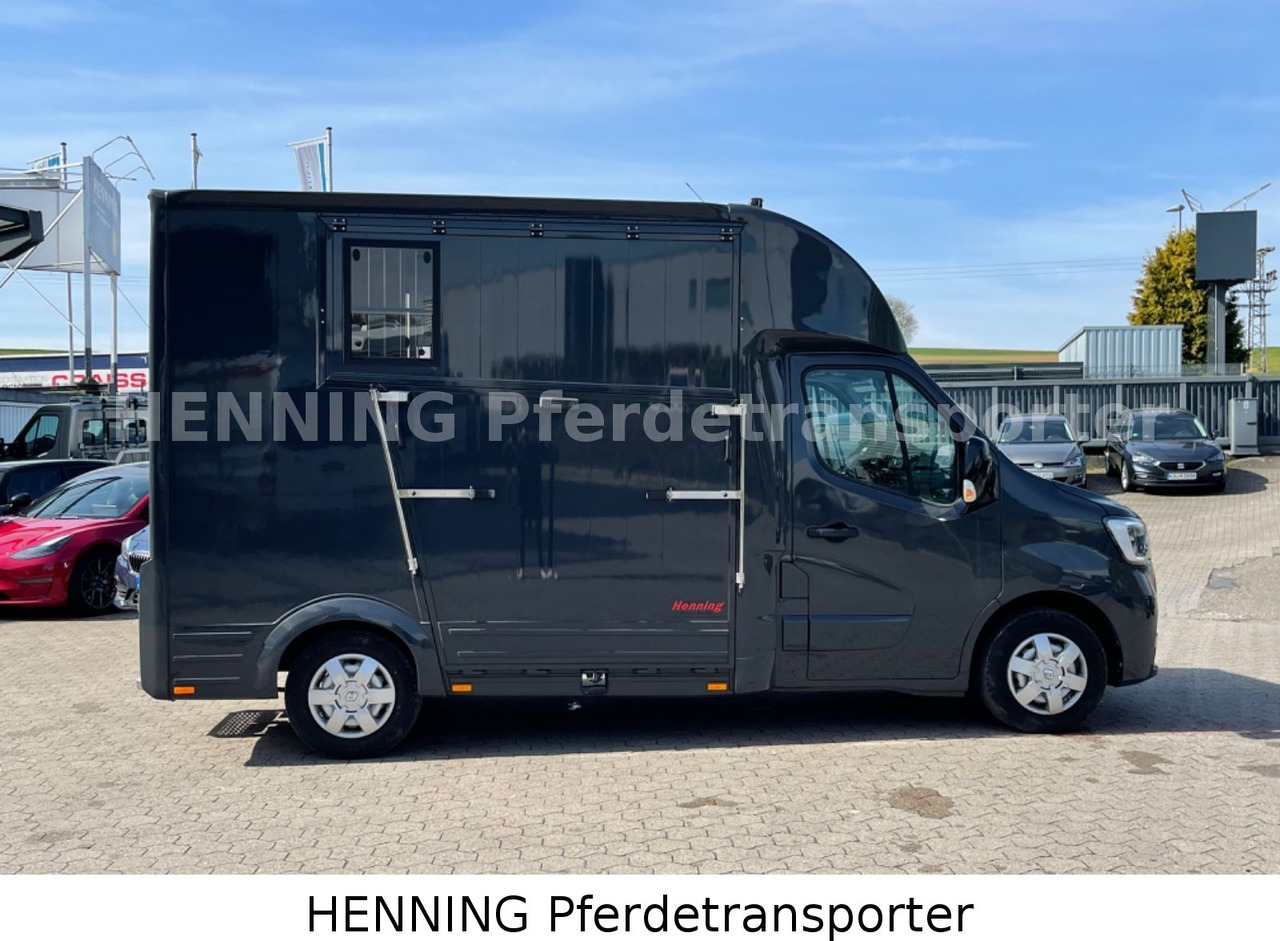 Renault Master 3 - Sitzer *Automatik* - Állatszállító teherautó: 4 kép. Renault Master 3 - Sitzer *Automatik* - Állatszállító teherautó: 4 kép.