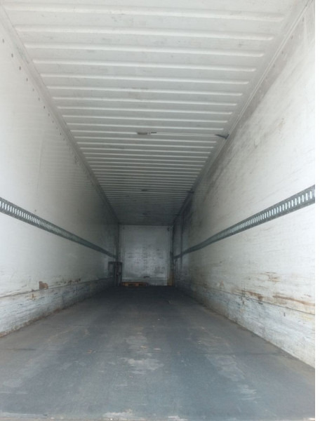 Krone - Félpótkocsi dobozos: 5 kép. Krone - Félpótkocsi dobozos: 5 kép.