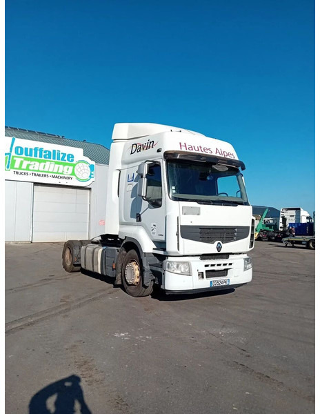 Renault Premium 460 dxi - - Nyergesvontató: 1 kép. Renault Premium 460 dxi - - Nyergesvontató: 1 kép.