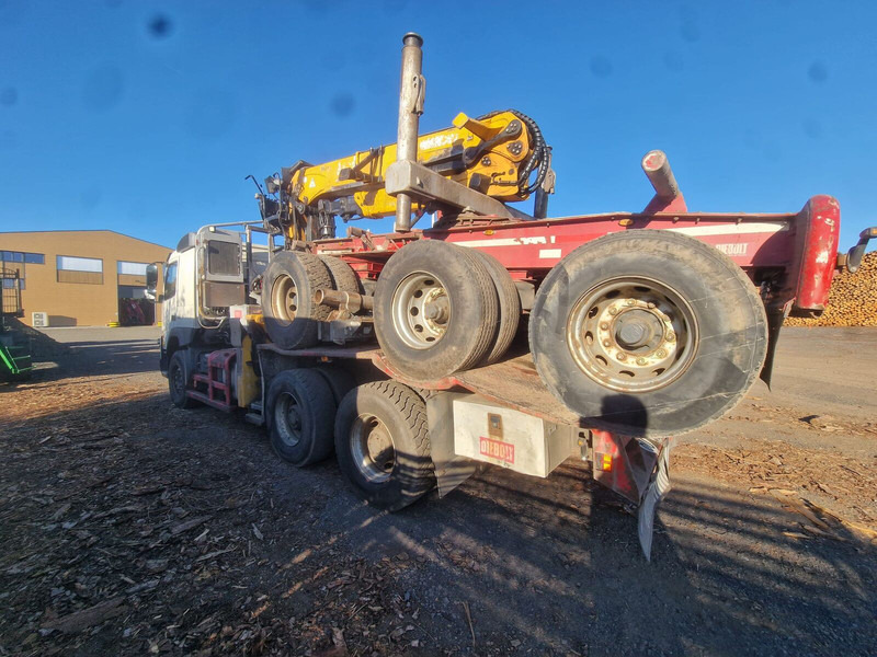 Volvo FM 540 - Rönkszállító teherautó, Darus autó: 5 kép. Volvo FM 540 - Rönkszállító teherautó, Darus autó: 5 kép.