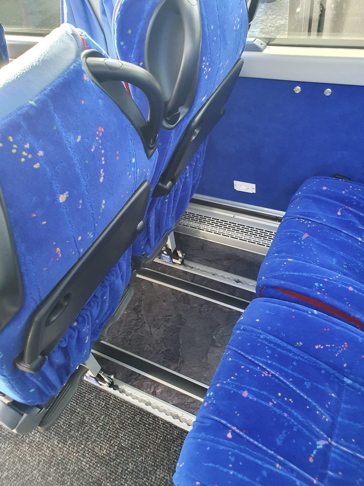 Távolsági busz MAN BEULAS MYTOS 480: 14 kép.