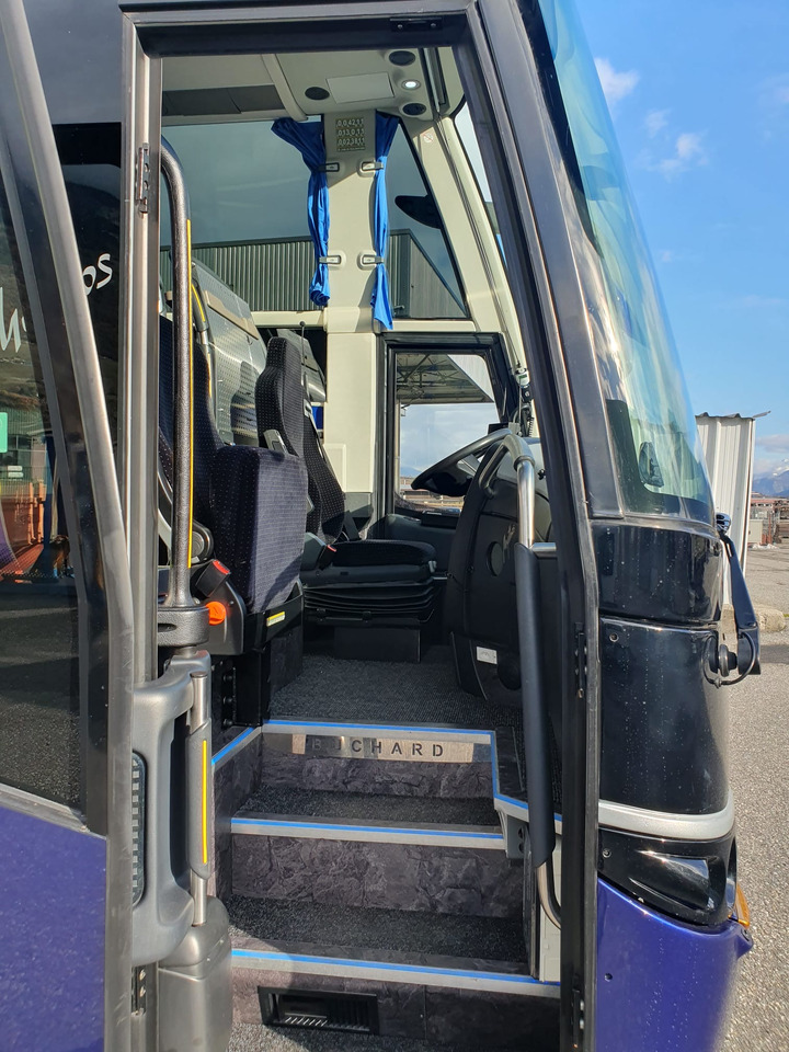Távolsági busz MAN BEULAS MYTOS 480: 8 kép.