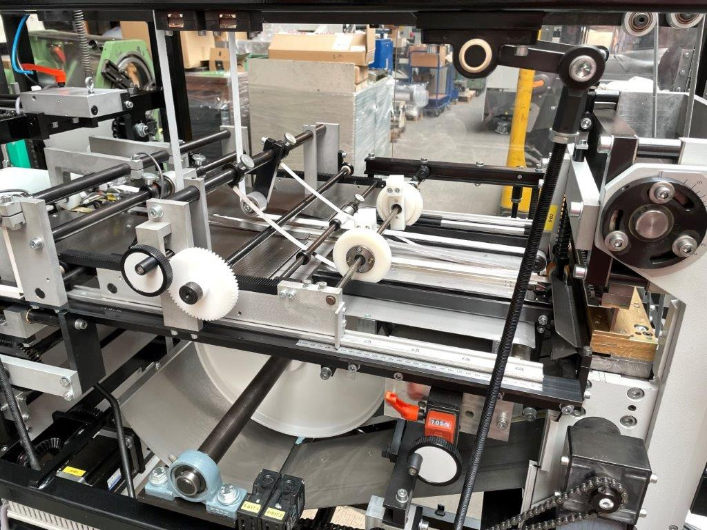 AUTOMATIC PUNCH RENZ AP 360 V4 Manual - Nyomdagép: 4 kép. AUTOMATIC PUNCH RENZ AP 360 V4 Manual - Nyomdagép: 4 kép.