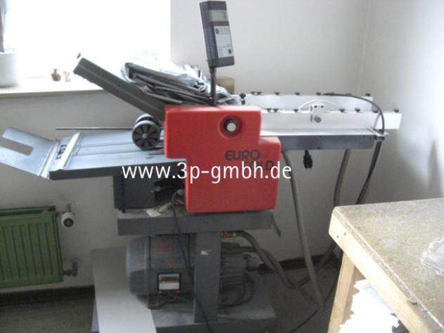 Eurofold 235-21 buckle plate folding machine - Hajtógatógép: 1 kép. Eurofold 235-21 buckle plate folding machine - Hajtógatógép: 1 kép.
