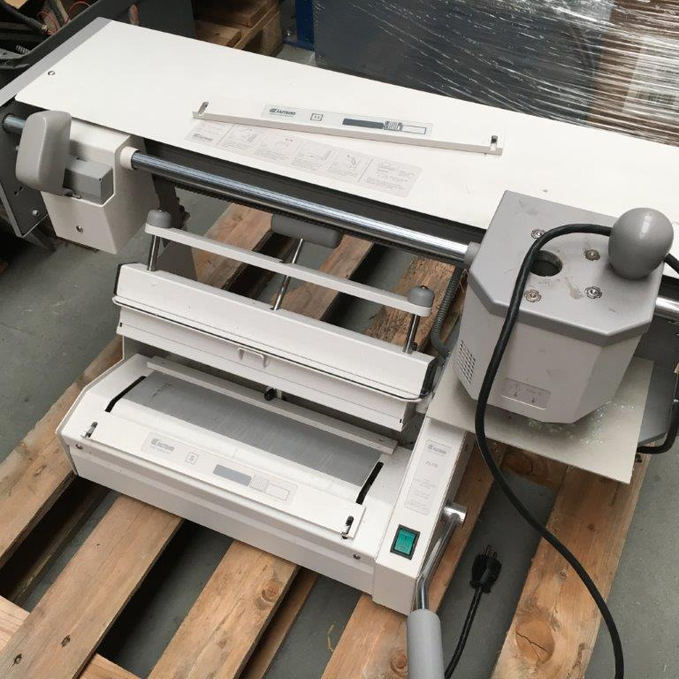 Fastbind Elite binding machine - Spirálozógép: 2 kép. Fastbind Elite binding machine - Spirálozógép: 2 kép.