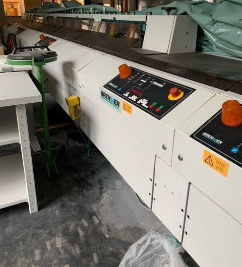 Gathering machine ZTM Brehmer 891-18 - Nyomdagép: 2 kép. Gathering machine ZTM Brehmer 891-18 - Nyomdagép: 2 kép.