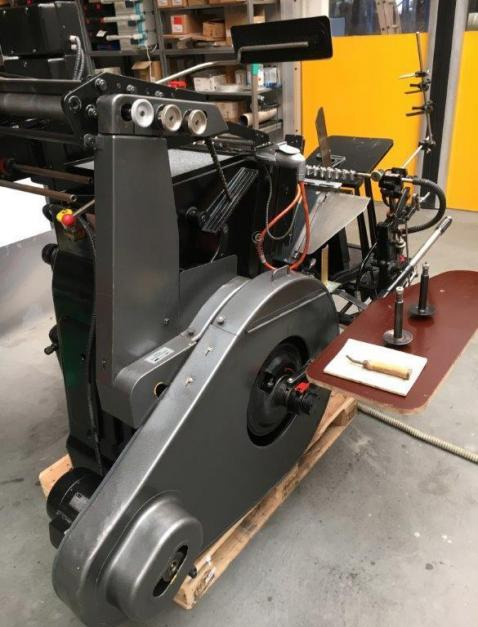 Heidelberg GTP Hot Foil Embossing Crucible - Nyomdagép: 3 kép. Heidelberg GTP Hot Foil Embossing Crucible - Nyomdagép: 3 kép.