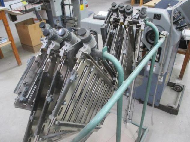 Heidelberg / Stahl T 36-6-4-KB-F SA cut-size buckle plate folder - Hajtógatógép: 4 kép. Heidelberg / Stahl T 36-6-4-KB-F SA cut-size buckle plate folder - Hajtógatógép: 4 kép.