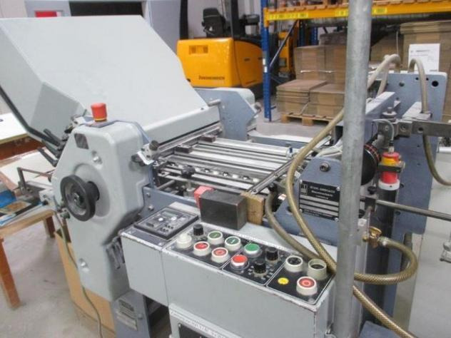 Heidelberg / Stahl T 36-6-4-KB-F SA cut-size buckle plate folder - Hajtógatógép: 1 kép. Heidelberg / Stahl T 36-6-4-KB-F SA cut-size buckle plate folder - Hajtógatógép: 1 kép.