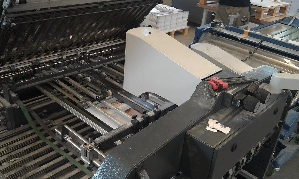 Heidelberg Steel KH 78-4-KTL-RFH 82 Combination Folding Machine - Hajtógatógép: 4 kép. Heidelberg Steel KH 78-4-KTL-RFH 82 Combination Folding Machine - Hajtógatógép: 4 kép.