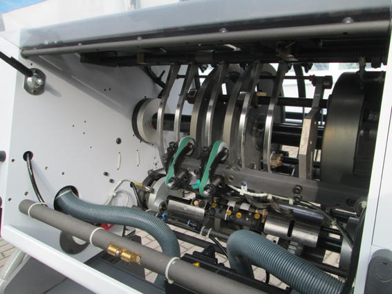 Heidelberg drum feeder for ST-450 - Nyomdagép: 4 kép. Heidelberg drum feeder for ST-450 - Nyomdagép: 4 kép.