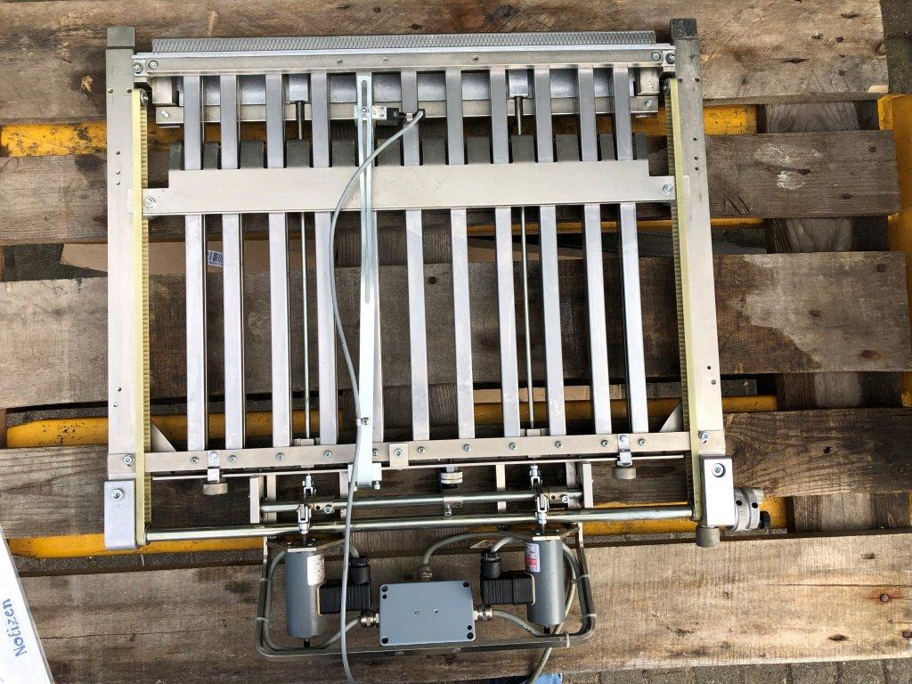 MBO Winplate 530 window folding pocket - Hajtógatógép: 3 kép. MBO Winplate 530 window folding pocket - Hajtógatógép: 3 kép.