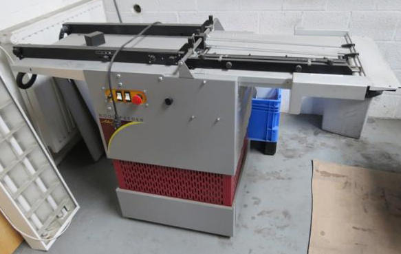 Morgana / Ernst Nagel 8000 underfloor suction feeder - Hajtógatógép: 1 kép. Morgana / Ernst Nagel 8000 underfloor suction feeder - Hajtógatógép: 1 kép.