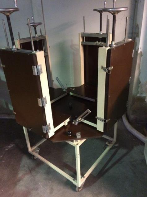 Müro 4 x 5000 A block gluing line - Spirálozógép: 2 kép. Müro 4 x 5000 A block gluing line - Spirálozógép: 2 kép.