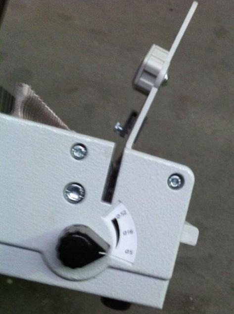 Renz Combi S punching and binding machine - Spirálozógép: 4 kép. Renz Combi S punching and binding machine - Spirálozógép: 4 kép.