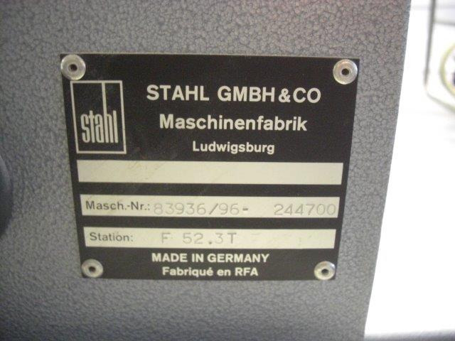 Hajtógatógép STAHLFolder buckle plate folding machine T 52.2-4-4-F-T SA: 11 kép. Hajtógatógép STAHLFolder buckle plate folding machine T 52.2-4-4-F-T SA: 11 kép.