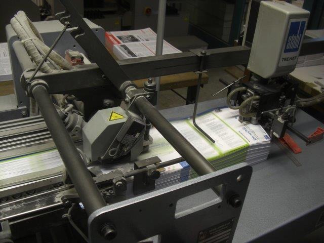 Hajtógatógép STAHLFolder buckle plate folding machine T 52.2-4-4-F-T SA: 8 kép. Hajtógatógép STAHLFolder buckle plate folding machine T 52.2-4-4-F-T SA: 8 kép.