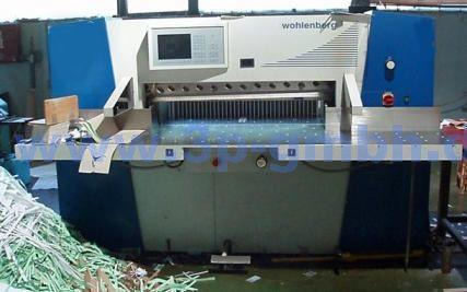 Wohlenberg cut-tec 115 cutting machine - Papírvágó gép: 1 kép. Wohlenberg cut-tec 115 cutting machine - Papírvágó gép: 1 kép.