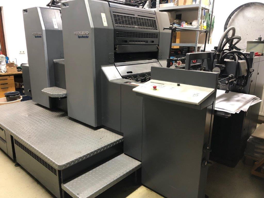Straight two-colour Heidelberg Speedmaster SM 74-2 - Ofszet nyomdagép: 1 kép. Straight two-colour Heidelberg Speedmaster SM 74-2 - Ofszet nyomdagép: 1 kép.