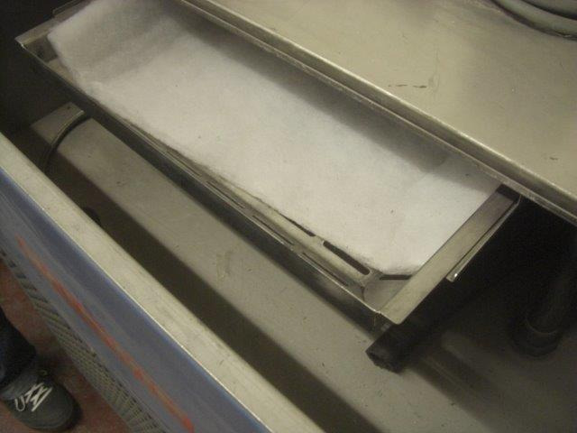 Used Baldwin Dampening cooler from Five Colour Offsetpress KBA Rapida RA 104-5 - Ofszet nyomdagép: 2 kép. Used Baldwin Dampening cooler from Five Colour Offsetpress KBA Rapida RA 104-5 - Ofszet nyomdagép: 2 kép.