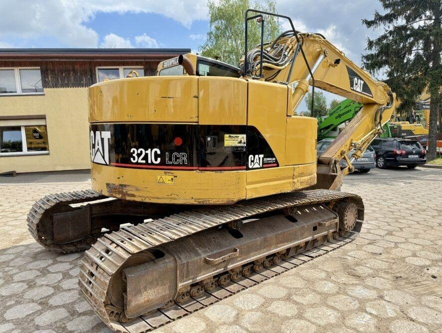 CAT 321C LCR - Lánctalpas kotró: 4 kép. CAT 321C LCR - Lánctalpas kotró: 4 kép.